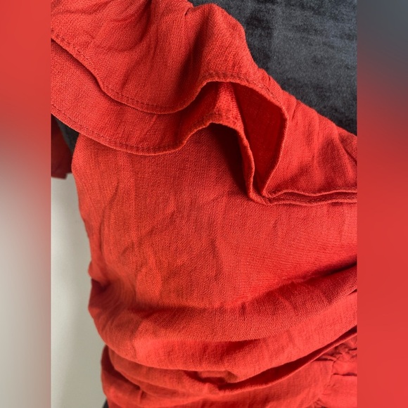 DO+BE NWT Red Smocked Ruffle Crop Top - Picture 4 of 9